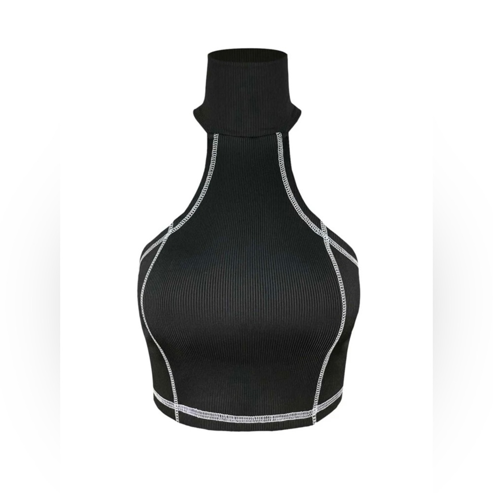 Turtle neck crop neck